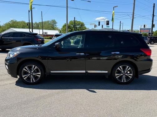 2020 Nissan Pathfinder Platinum 4WD
