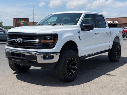 White 2025 Ford F-150 XLT