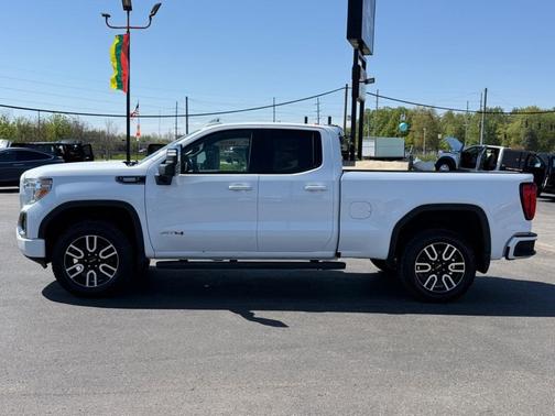 White 2020 GMC Sierra 1500 AT4