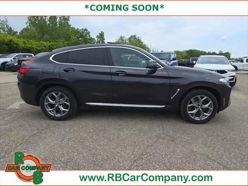 2022 BMW X4 xDrive30i