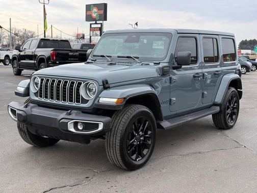 2025 Jeep Wrangler 4xe Sahara
