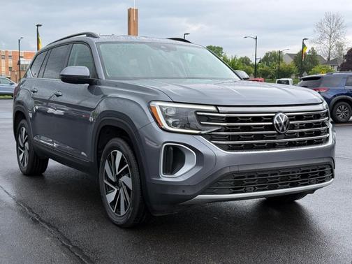 Gray 2025 Volkswagen Atlas 2.0T SE w/Technology 4MOTION