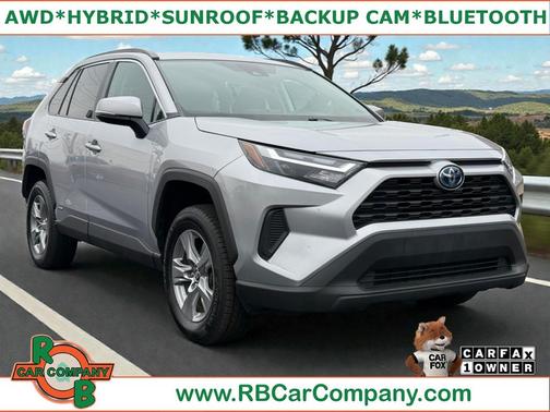 2022 Toyota RAV4 Hybrid XLE