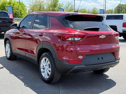 Red 2021 Chevrolet Trailblazer LS