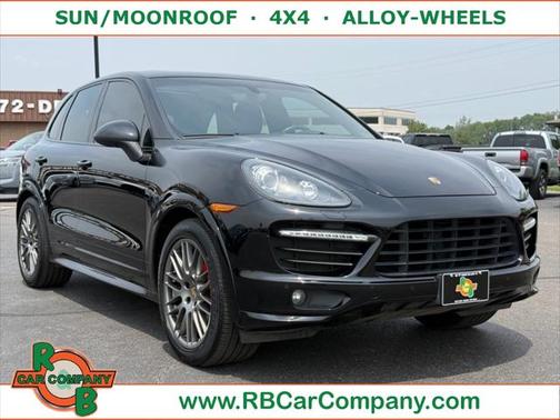 2014 Porsche Cayenne GTS