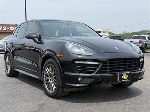 2014 Porsche Cayenne GTS