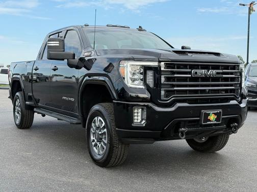2022 GMC Sierra 2500 AT4