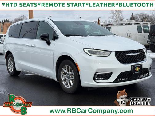 White 2025 Chrysler Pacifica L