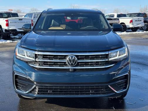 2022 Volkswagen Atlas Cross Sport 3.6L V6 SEL Premium R-Line
