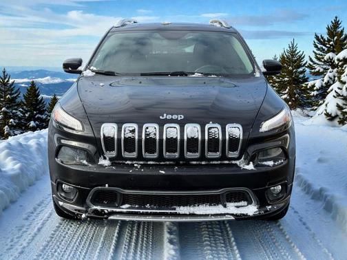 2018 Jeep Cherokee Overland