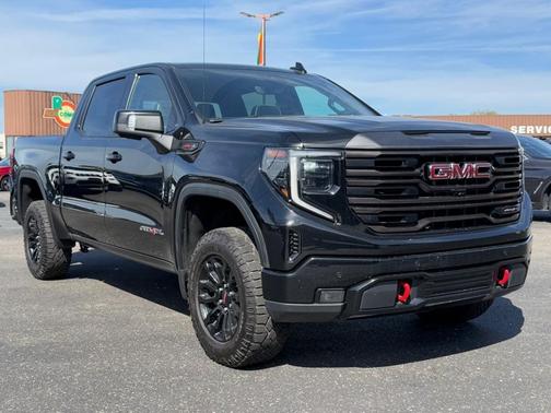 2023 GMC Sierra 1500 AT4X