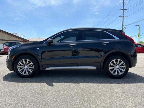 Black 2021 Cadillac XT4 Premium Luxury
