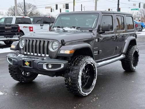 2019 Jeep Wrangler Unlimited Sahara