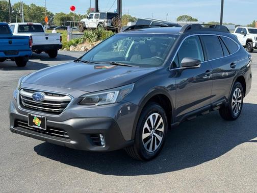 2022 Subaru Outback Premium