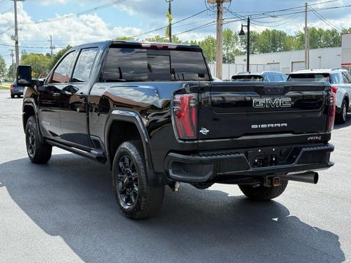 Black 2024 GMC Sierra 2500 AT4