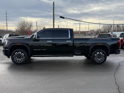 2025 GMC Sierra 2500 Denali