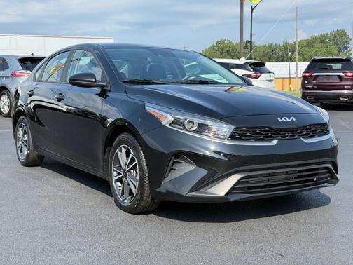 2022 Kia Forte LXS