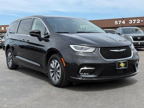 Black 2023 Chrysler Pacifica Hybrid Touring L