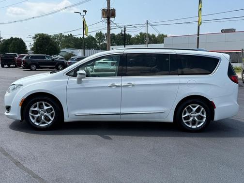 2020 Chrysler Pacifica Limited