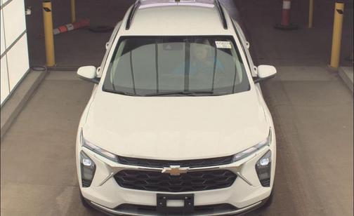 White 2025 Chevrolet Trax LT