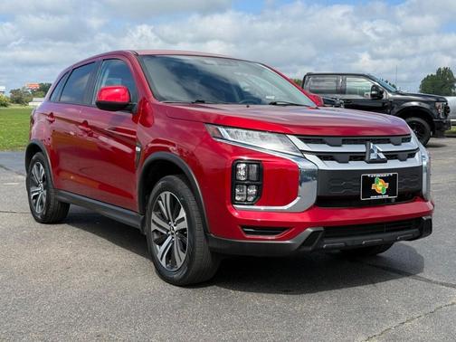 2023 Mitsubishi Outlander Sport SE