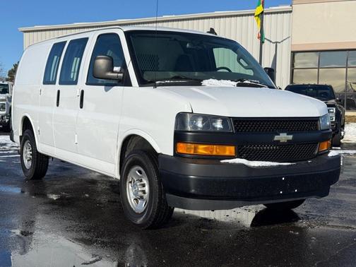 2021 Chevrolet Express 2500 RWD 2500 Regular Wheelbase WT