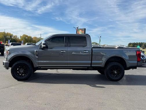 2022 Ford F-350 Platinum