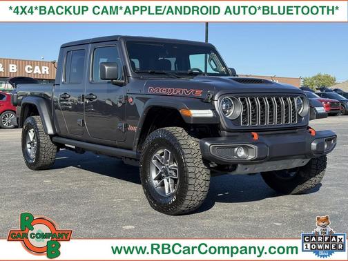 Granite Crystal Metallic Clearcoat 2026 Jeep Gladiator Mojave 4x4