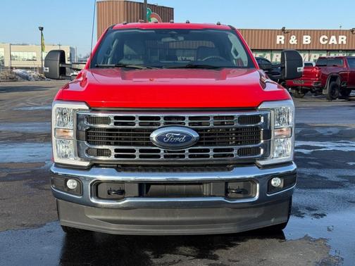 2025 Ford F-350 XLT