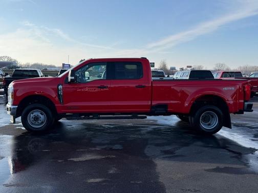 2025 Ford F-350 XLT