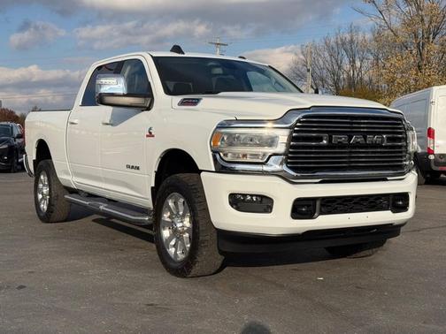 2023 RAM 2500 Laramie Crew Cab 4x4 6'4' Box