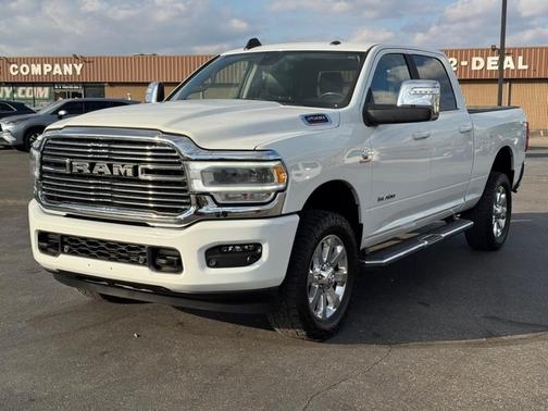 2023 RAM 2500 Laramie Crew Cab 4x4 6'4' Box