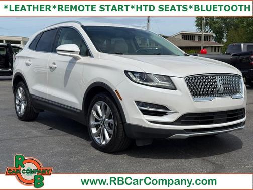 White 2019 Lincoln MKC Select