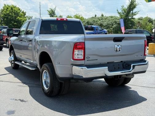 2024 RAM 3500 Big Horn Crew Cab 4x4 8' Box