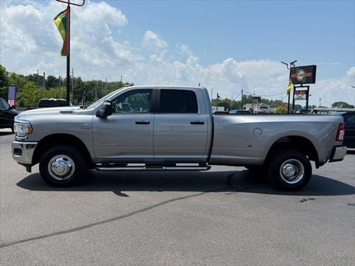 2024 RAM 3500 Big Horn Crew Cab 4x4 8' Box
