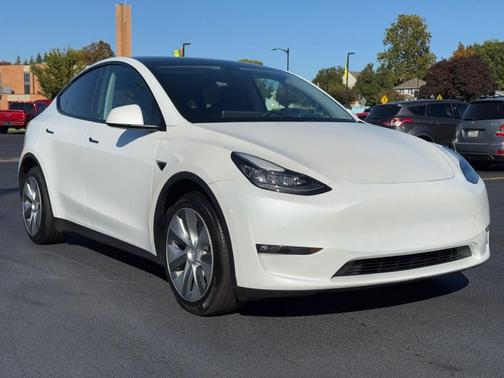 2021 Tesla Model Y Long Range Dual Motor All-Wheel Drive