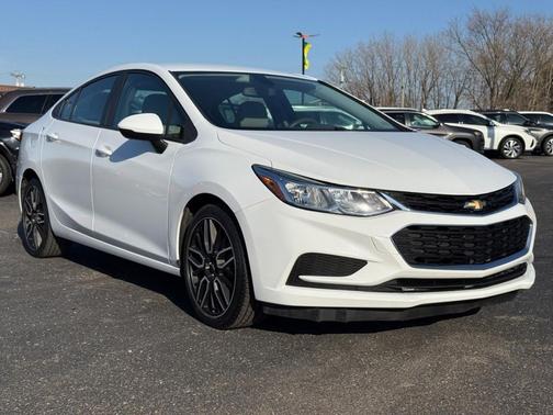 2016 Chevrolet Cruze LS Auto