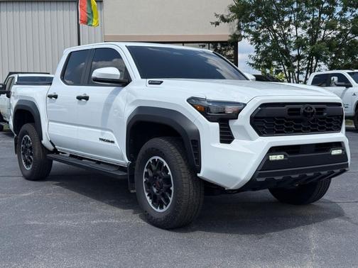 White 2026 Toyota Tacoma Hybrid TRD Sport