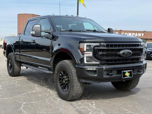 Black 2022 Ford F-250 Lariat
