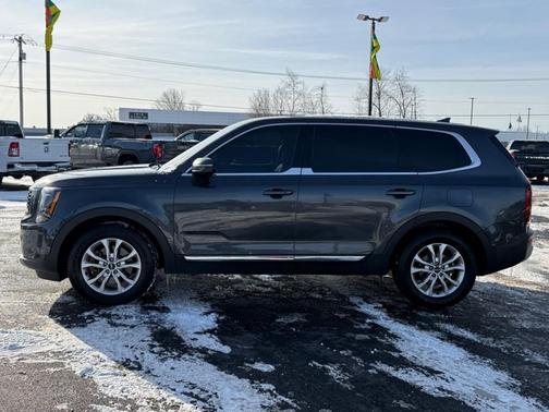 Gray 2022 Kia Telluride LX