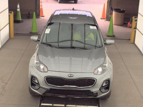 Gray 2022 Kia Sportage LX