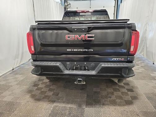 2022 GMC Sierra 2500 AT4
