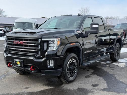 Black 2022 GMC Sierra 2500 AT4