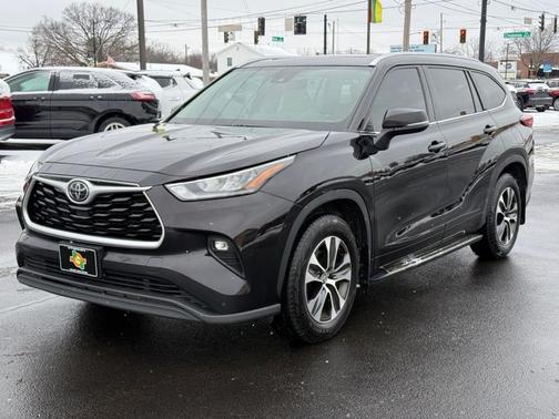 2020 Toyota Highlander XLE