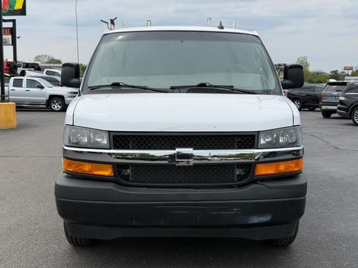 White 2019 Chevrolet Express 2500 Work Van