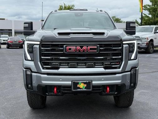 2024 GMC Sierra 2500 AT4