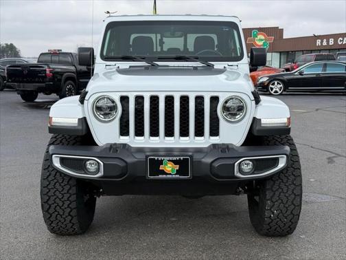 2022 Jeep Gladiator Overland