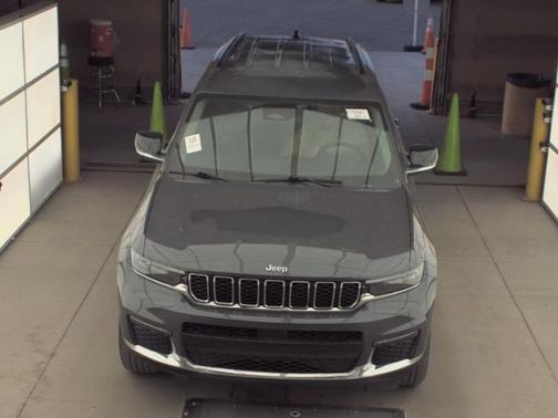 Gray 2021 Jeep Grand Cherokee L Limited