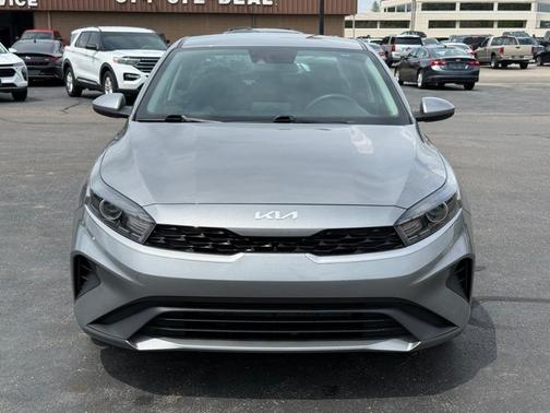Gray 2023 Kia Forte LXS