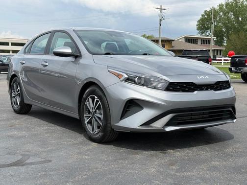 Gray 2023 Kia Forte LXS